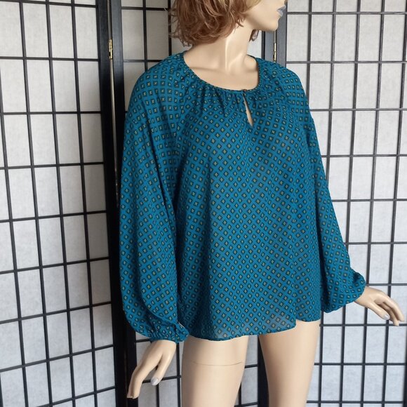 Vince Camuto NWT $79 Turquoise Diamond Tile Print Blouse XL Keyhole Neck - Picture 3 of 8